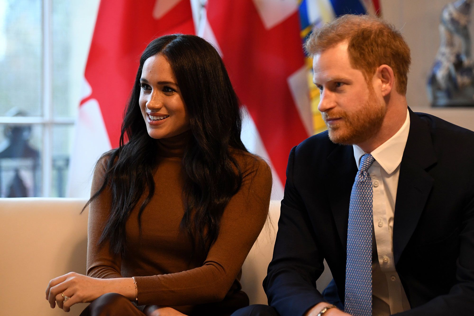 meghan-markle-prince-harry-stepping-down-royal-roles-real-reason-1578567205.jpg