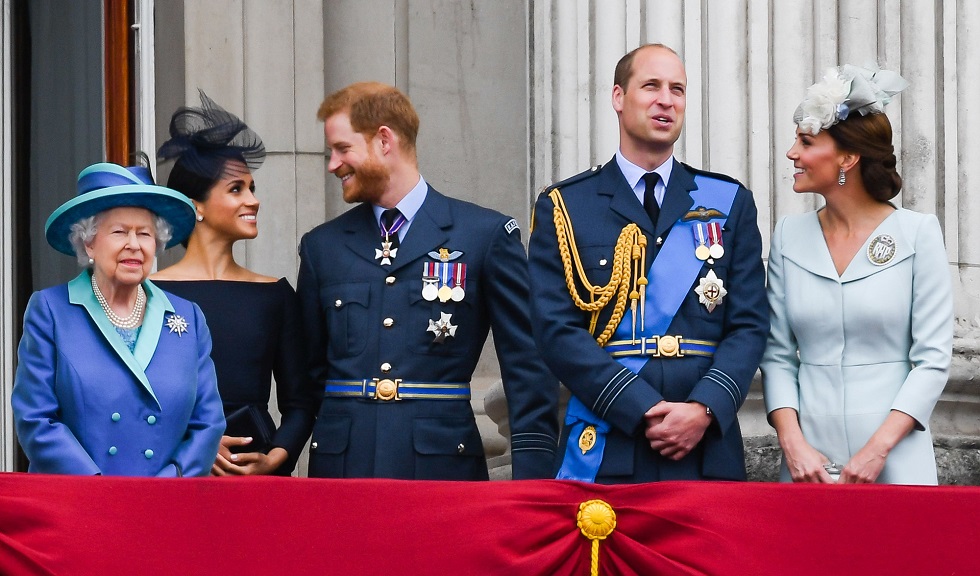 queen-elizabeth-ll-meghan-duchess-of-sussex-prince-harry-news-photo-1578515441.jpg