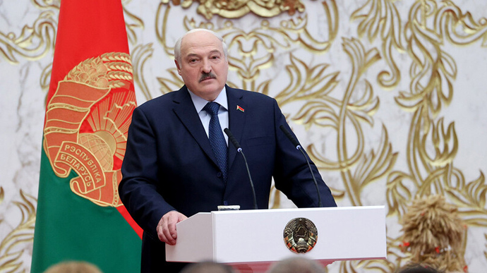 5ba6c3c-lukashenko690.jpg